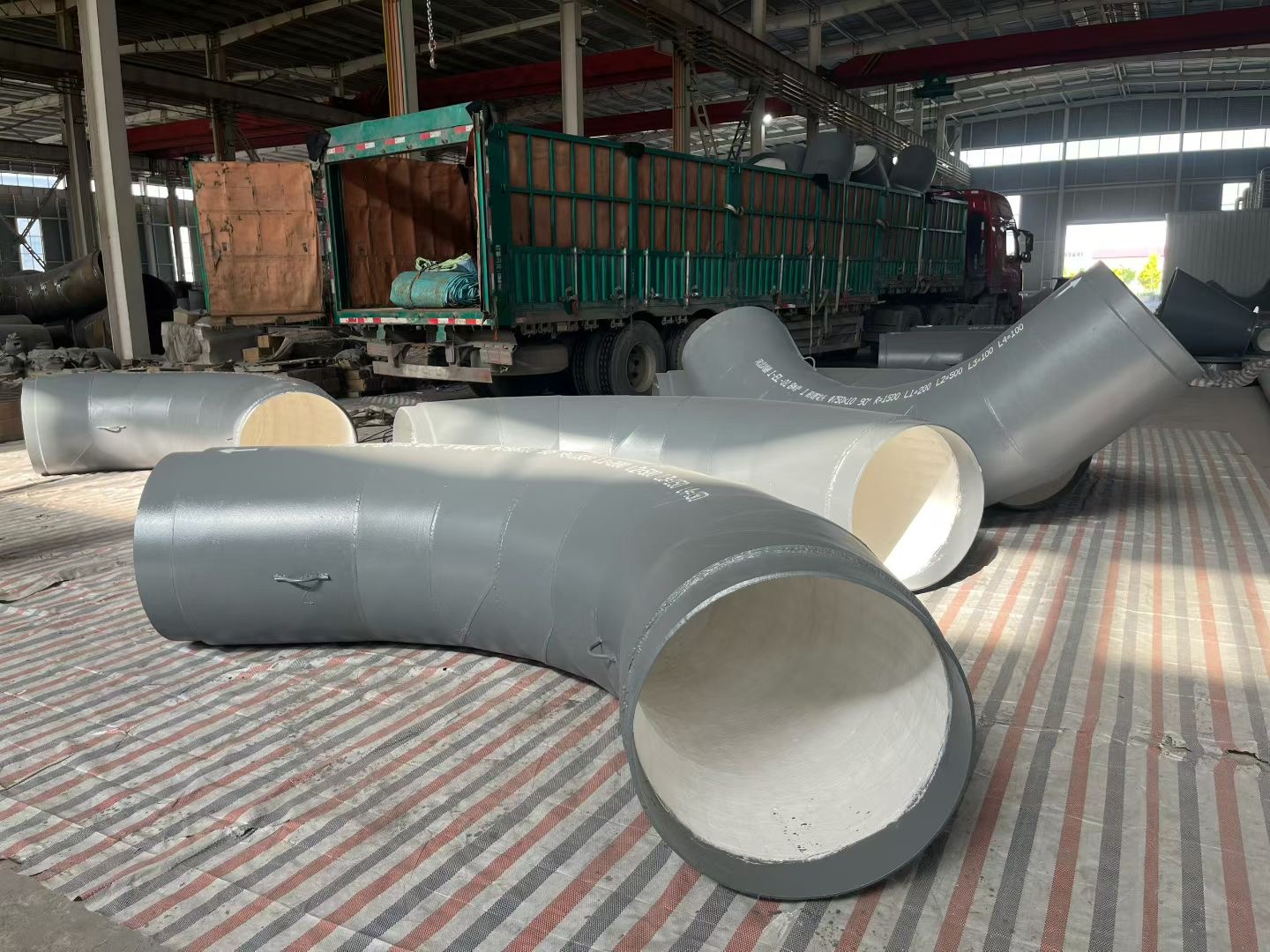 衡阳市双金属耐磨管高铬合金耐磨管 - 厂家